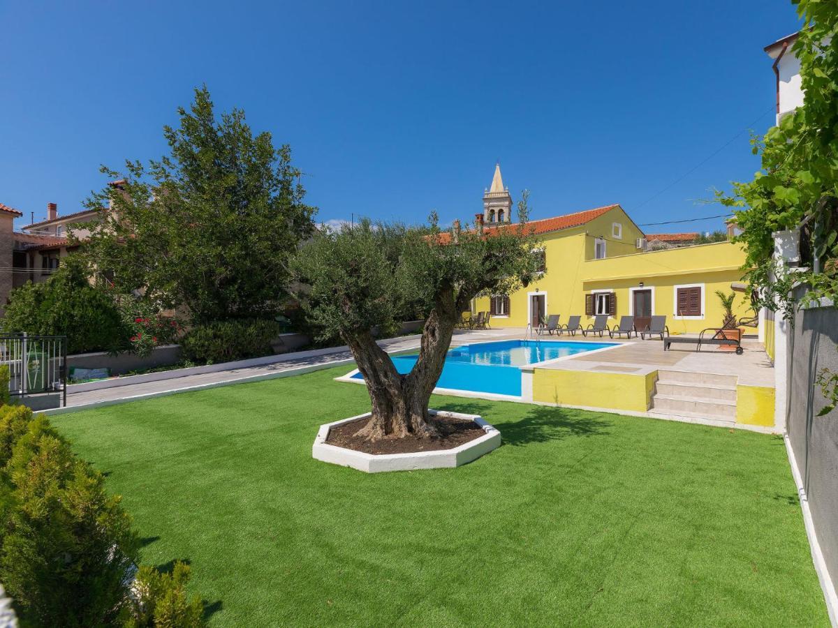 Holiday Home Evelina By Interhome Liznjan Bagian luar foto